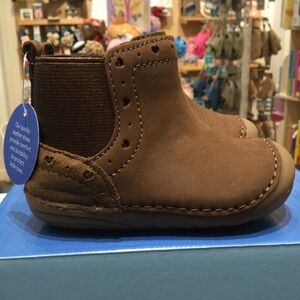 Baby Stride Rite Soft Motion Agnes 2.0 Chocolate Size 4 Wide